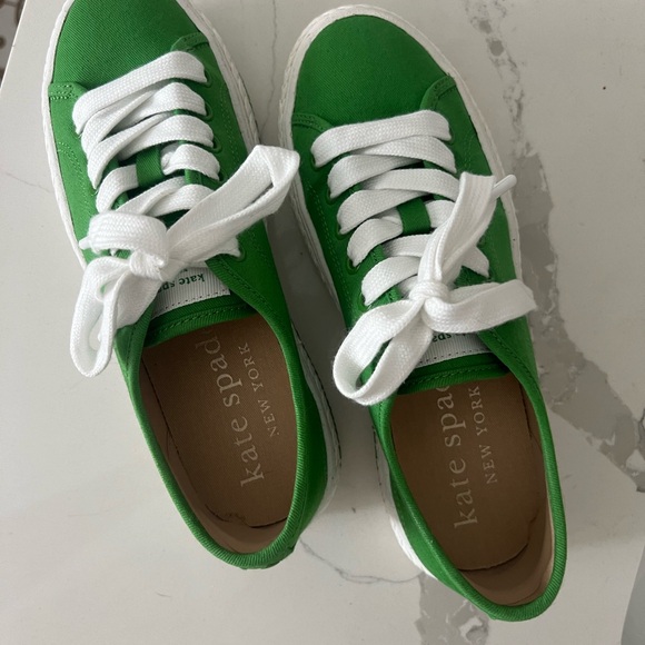 Worn once Kate Spade sneakers! Perfect condition and so fun for spring! - Picture 8 of 8